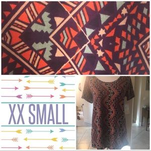 Xxs lularoe classic t